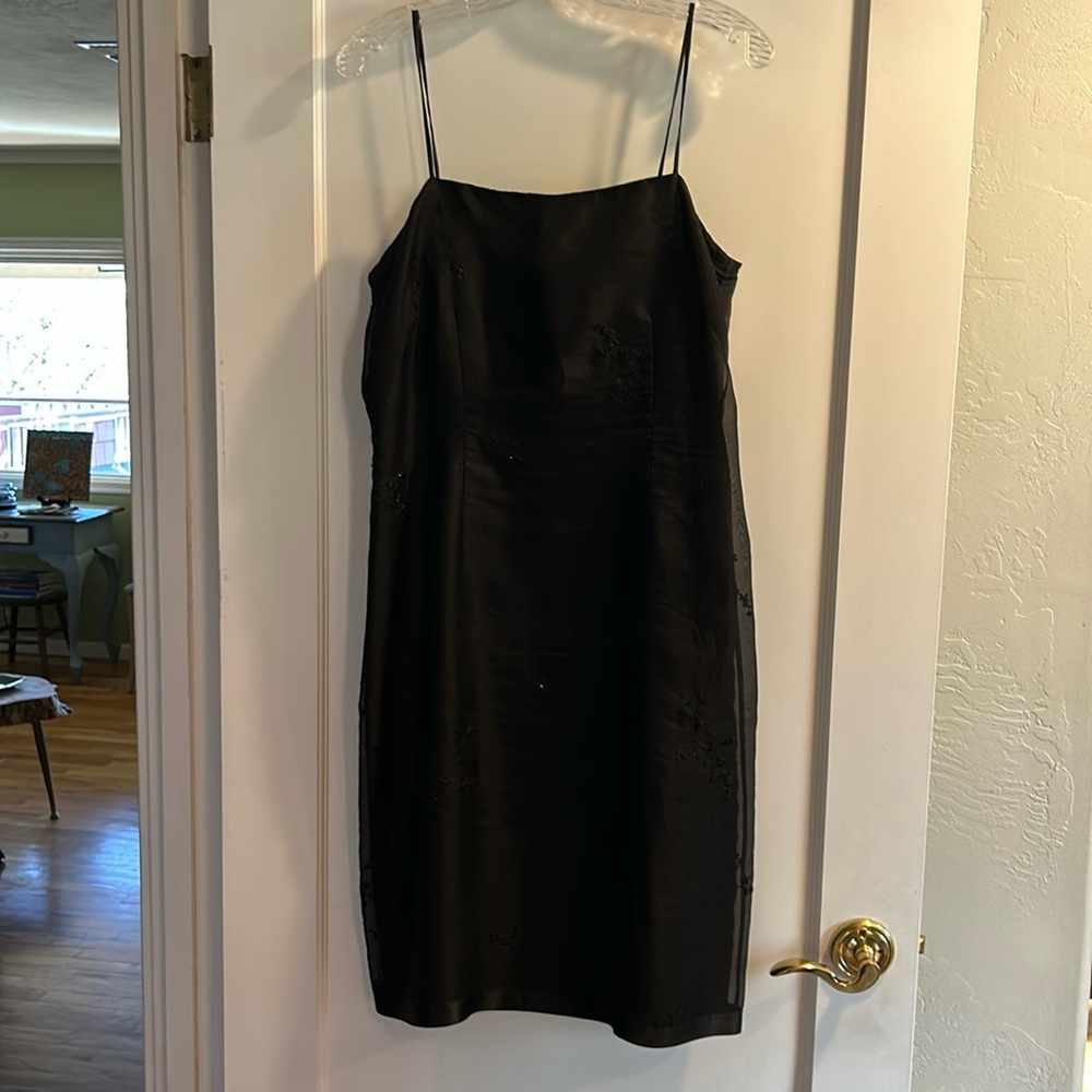 Ann Taylor black rayon silk spaghetti draped sheath knee length